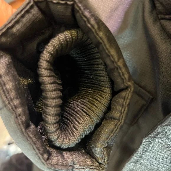 Calvin Klein winter Scuba black Jacket like New. Lined gray fleece. Extra warm - Picture 12 of 16